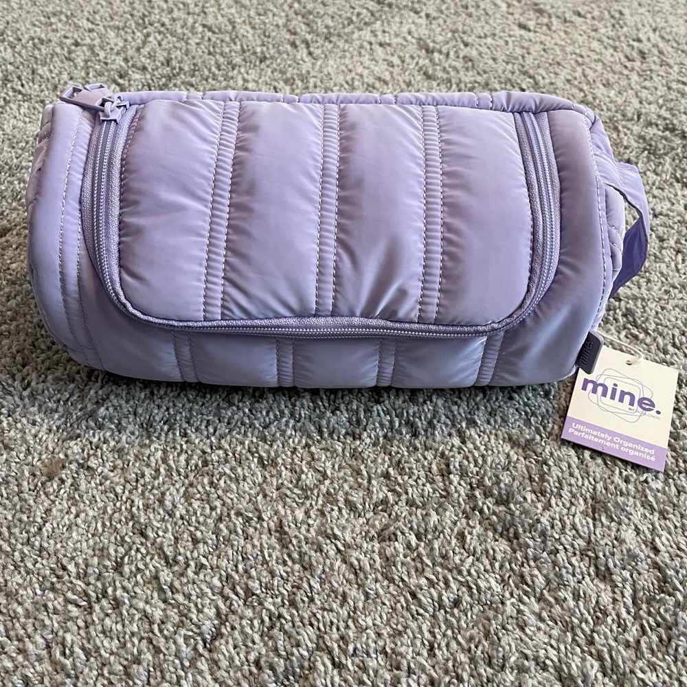 Mine Lavender Hanging Quilted Travel Bag